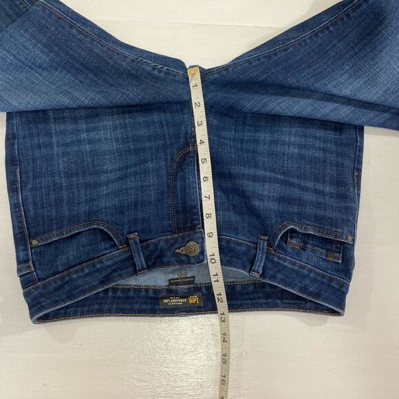 Lee Jeans Women’s 12P Blue Denim Mid Rise Regular Fit Straight Leg Classic - Picture 9 of 11